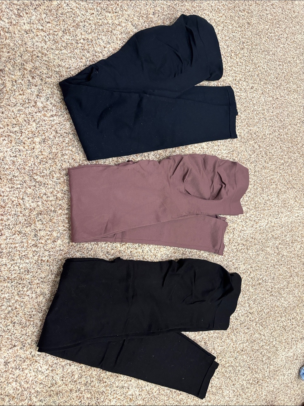 3-Pack Seamless Maternity Leggings